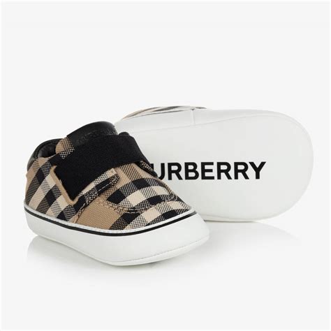 burberry hoed baby|burberry shoes for baby boy.